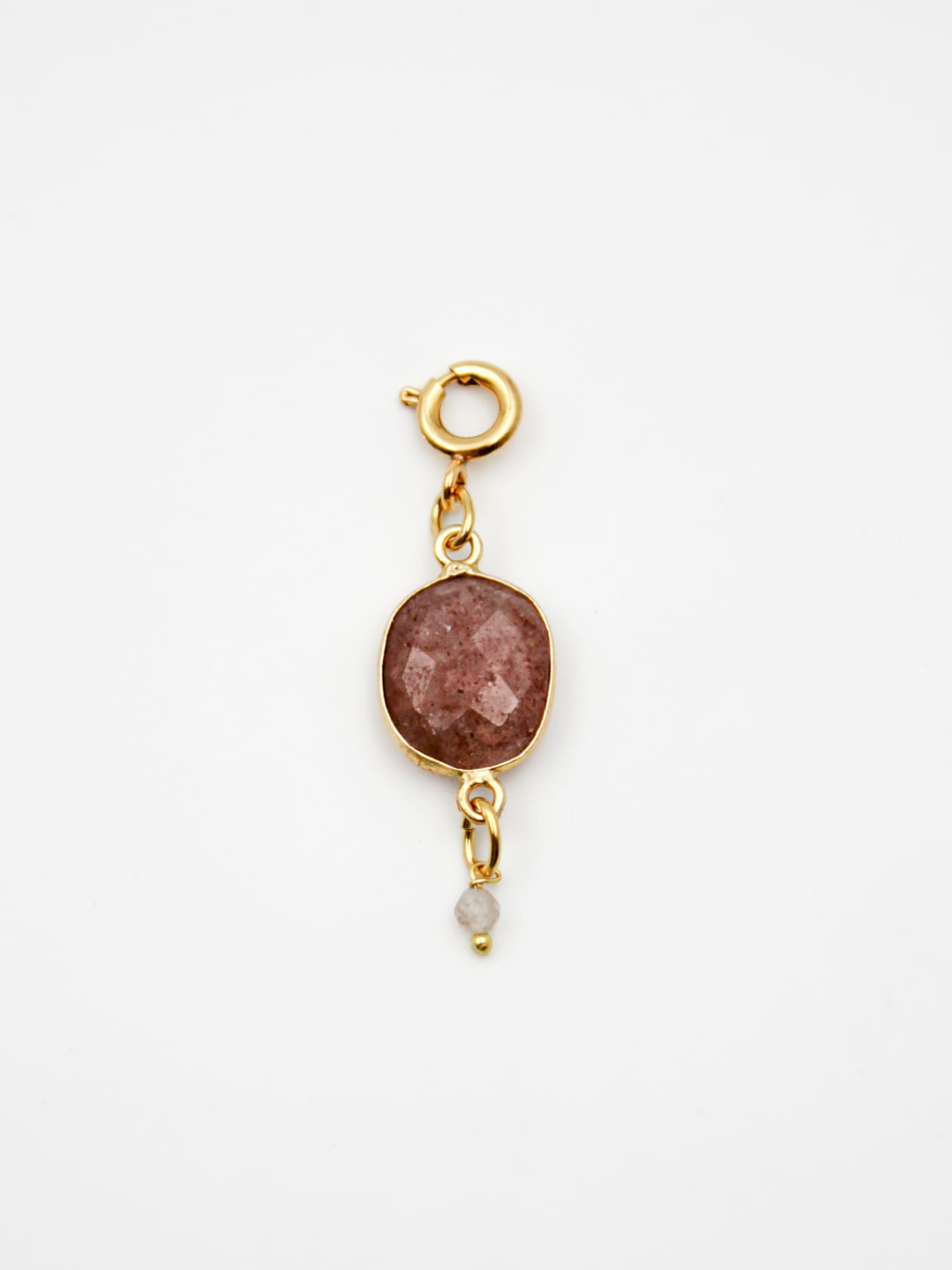 Bijoux dorés - Charm pierre en quartz fraise - Gamme GRIGRI - L'Atelier des Dames 