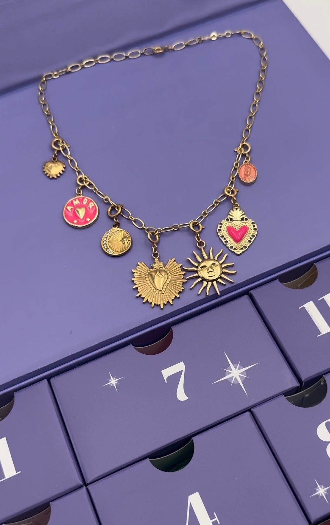 Calendrier de l'avent : Créez votre collier Grigri en 12 Jours