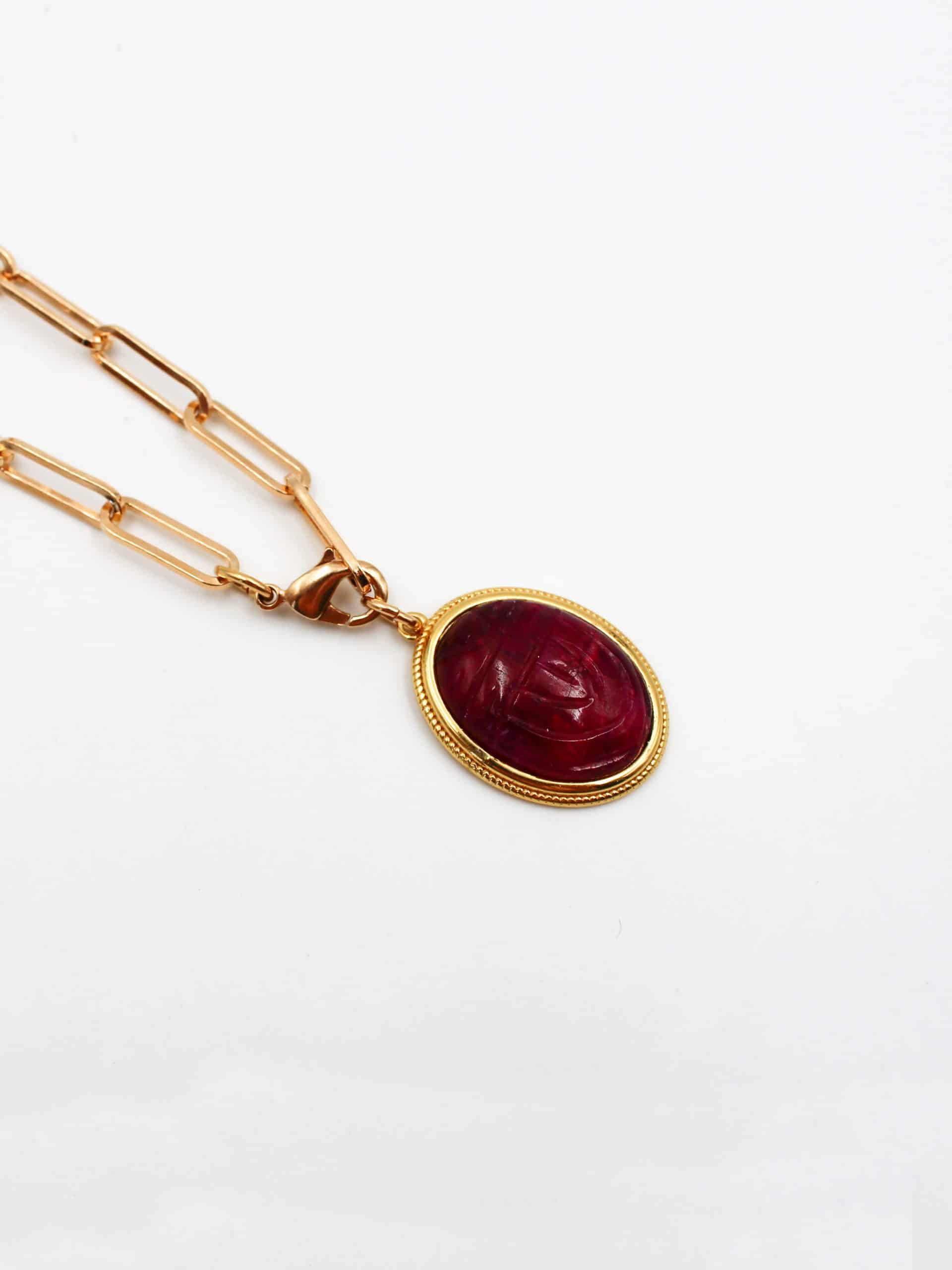 Collier scarabée dyed ruby JOANNE - L'Atelier des Dames