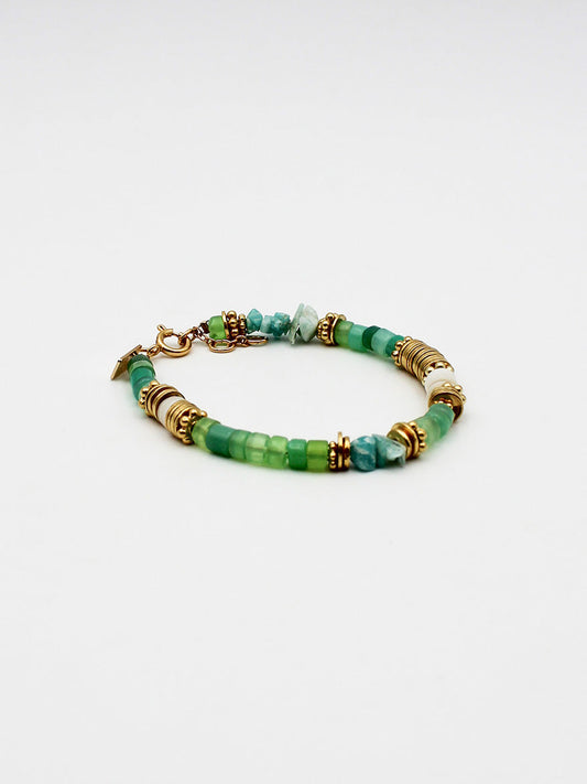 Bracelet heishi - gamme FLORA - pierres naturelles : chrysoprase, amazonite, nacre - nouvelle collection 23FW - l’Atelier des Dames